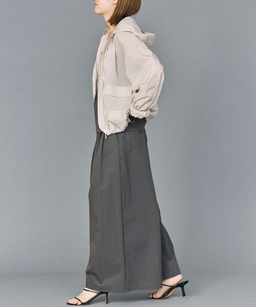 BABYLONE（バビロン）の「コットンナイロンフレアワイドパンツ（パンツ・レディース・チャコール18/クリーム62・36/38）」の11枚目の写真