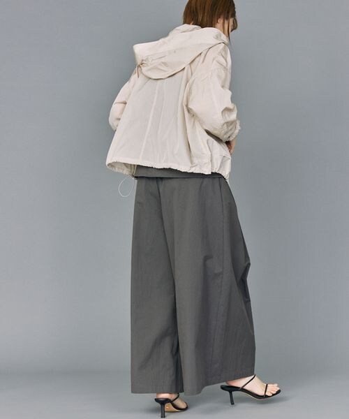 BABYLONE（バビロン）の「コットンナイロンフレアワイドパンツ（パンツ・レディース・チャコール18/クリーム62・36/38）」の12枚目の写真