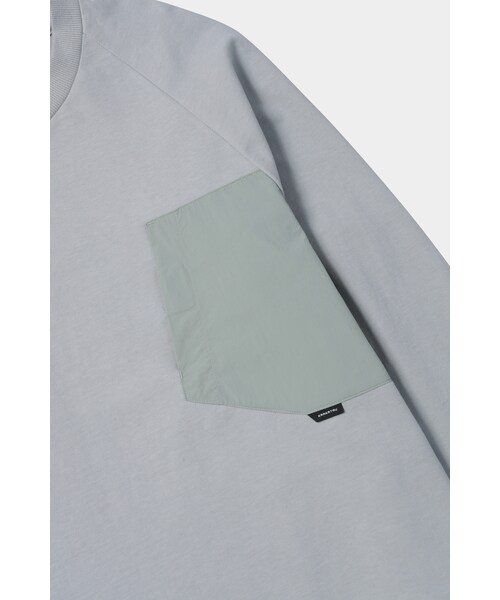 SERIES（シリーズ）の「[KRAKATAU] 우븐 믹스 오버핏 티셔츠（その他・メンズ・GREY・95/100/105）」の4枚目の写真