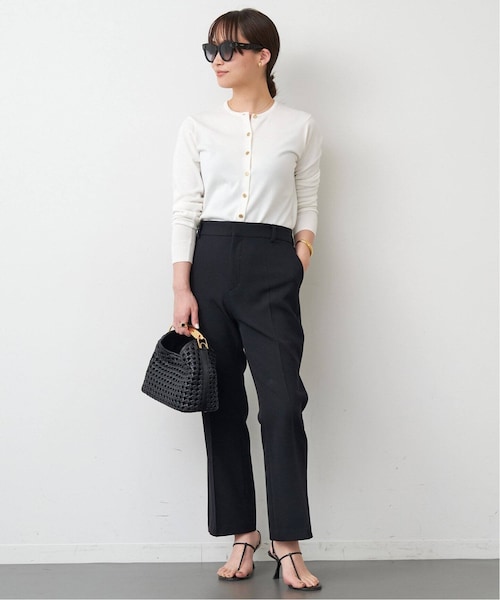 Deuxieme Classe（ドゥーズィエムクラス）の「*Essential クロップド