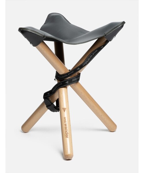 TAKIBI leather stool