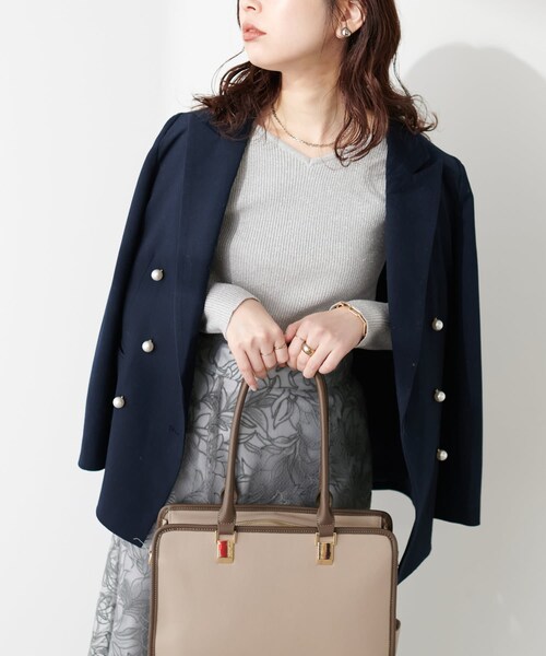 natural couture(ナチュラルクチュール)の「前後2wayラメリブニット(ニット/セーター・レディース・アイボリー/ライトグレー/ミント/ブラック・FREE)」の3枚目の写真