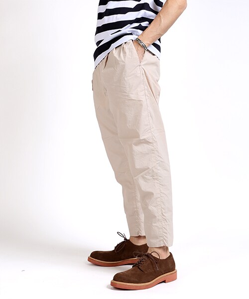 FREAK'S STORE（フリークスストア）の「T/N クロップドタックパンツ（パンツ・メンズ・ベージュ/オリーブ/ネイビー・M/L）」の4枚目の写真