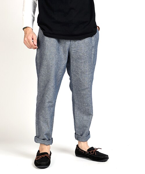 FREAK'S STORE(フリークスストア)の「リネンシャンブレータックパンツ(パンツ・メンズ・オフホワイト/ネイビー/ボーダー/ストライプ・S/M/L)」の2枚目の写真