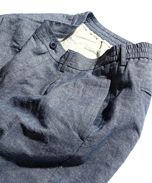 FREAK'S STORE(フリークスストア)の「リネンシャンブレータックパンツ(パンツ・メンズ・オフホワイト/ネイビー/ボーダー/ストライプ・S/M/L)」の8枚目の写真