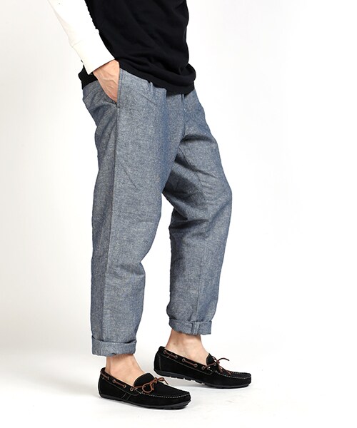 FREAK'S STORE(フリークスストア)の「リネンシャンブレータックパンツ(パンツ・メンズ・オフホワイト/ネイビー/ボーダー/ストライプ・S/M/L)」の4枚目の写真