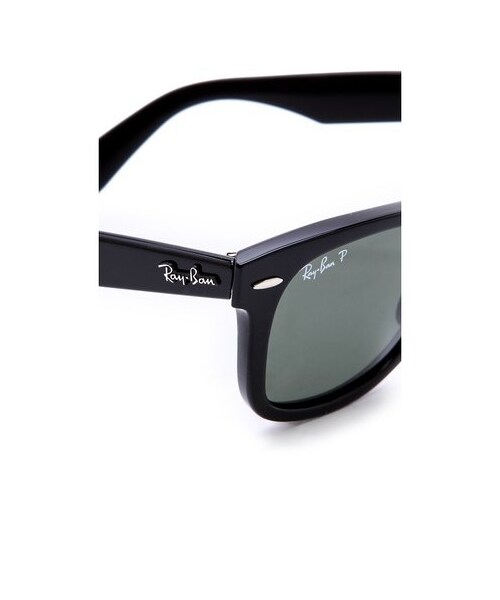 Ray-Ban(レイバン)の「Ray-Ban Polarized Wayfarer Sunglasses(サングラス・レディース・Black/Green Polar・One Size)」の3枚目の写真