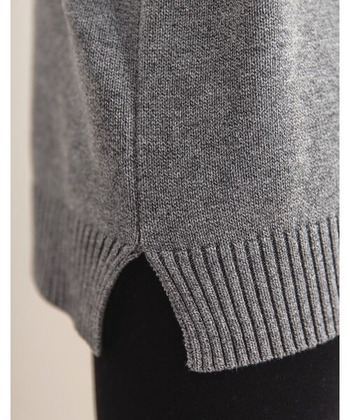 PAZZO（パッゾ）の「學院感V領寬鬆針織毛衣（トップス・レディース・白/灰・S/M）」の8枚目の写真