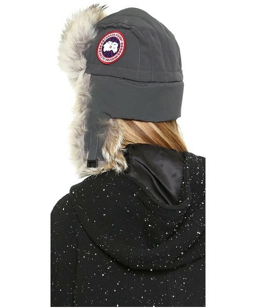 CANADA GOOSE(カナダグース)の「Canada Goose Aviator Hat(帽子・レディース・Black/Red・L/XL)」の14枚目の写真