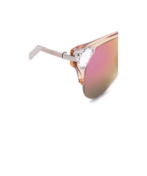 FENDI（フェンディ）の「Fendi Rimless Bottom Sunglasses（サングラス・レディース・Trans Print Peach/Multi Pink/Light Pink/Pink Gradient/Transparent Blue/Burgundy・One Size）」の3枚目の写真