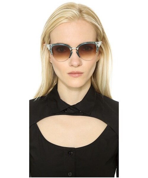 FENDI（フェンディ）の「Fendi Rimless Bottom Sunglasses（サングラス・レディース・Trans Print Peach/Multi Pink/Light Pink/Pink Gradient/Transparent Blue/Burgundy・One Size）」の4枚目の写真