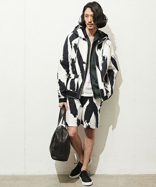 COCURATA（コキュラタ）の「COCURATA zip hood print blouson
