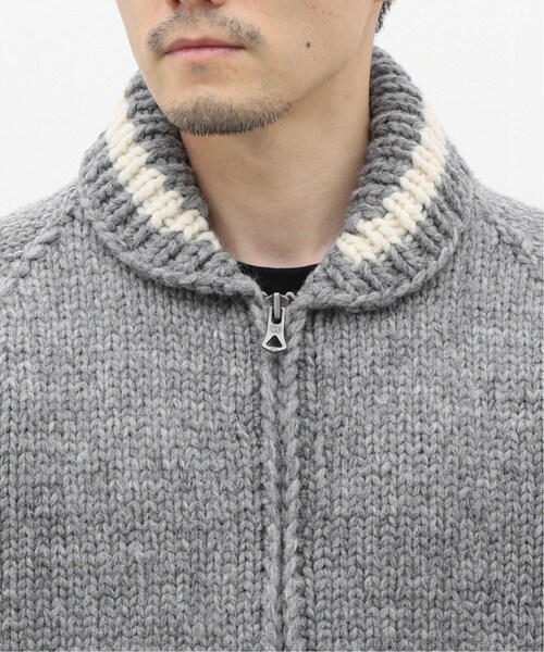 REIGNING CHAMP（レイニングチャンプ）の「HANDKNIT VARSITY SWEATER