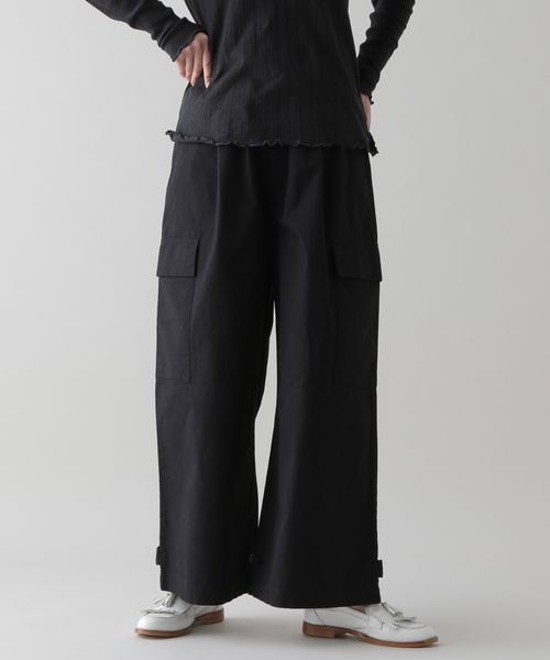 studio CLIP（スタディオクリップ）の「《natural by clip》コンパクトチノカーゴパンツ（パンツ・ピンク(WEB限定)/オフホワイト11/ブラック19/カーキ78・F）」の3枚目の写真