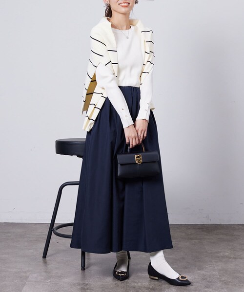 Chez toi（シェトワ）の「ニット×布帛ドッキングワンピース（ワンピース/ドレス・レディース・グレージュ/キャメル/ネイビー・F）」の2枚目の写真