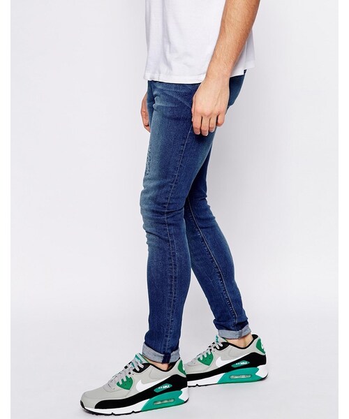 asos(エイソス)の「ASOS Extreme Super Skinny Jeans With Rip and Repair(デニムパンツ・メンズ・blue・W34 L34/W34 L32/W38 L34/W32 L32/W34 L30/W26 L32/W32 L34/W30 L30/W26 L30/W36 L32/W38 L32/W30 L34/W32 L30/W28 L32/W30 L32/W36 L34)」の4枚目の写真