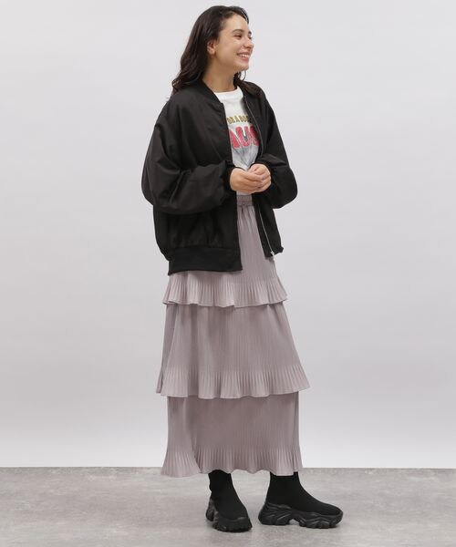 LAKOLE(ラコレ)の「ケシプリーツティアードスカート(スカート・グレー15/ブラック19/アイボリー52・S/M)」の3枚目の写真