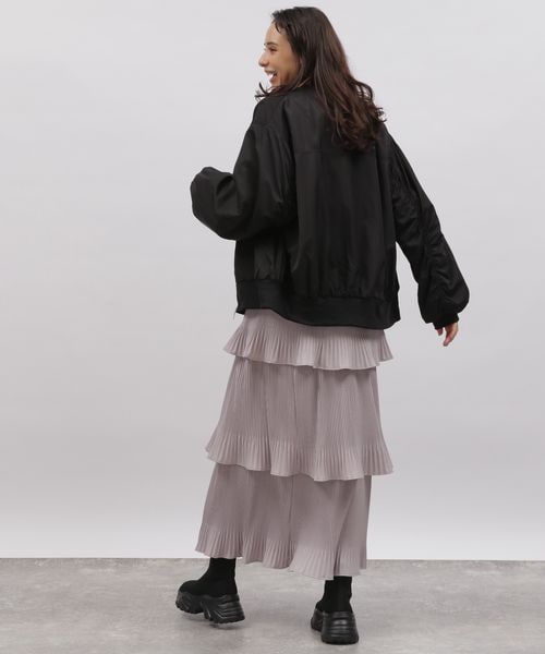 LAKOLE(ラコレ)の「ケシプリーツティアードスカート(スカート・グレー15/ブラック19/アイボリー52・S/M)」の5枚目の写真