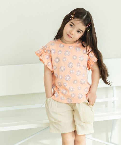 pairmanon（ペアマノン）の「選べるデザイン ガールズフリルトップス（トップス・ホワイト01/アイボリーボーダー03/ブラック09/ブラックボーダー18/ブラックフラワー19/ピンク20/ライトピンク21/ライトピンク24/ピンクフラワー25/ライム63/ライトベージュ64/ミントボーダー75/ブルー80/ライトブルー81/ブルー84/ミックスボーダー85/パープル90/ラベンダー92/パープル93・100/110/120/130/140/150/80/90）」の12枚目の写真