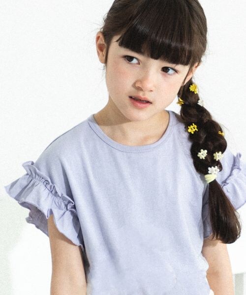 pairmanon（ペアマノン）の「選べるデザイン ガールズフリルトップス（トップス・ホワイト01/アイボリーボーダー03/ブラック09/ブラックボーダー18/ブラックフラワー19/ピンク20/ライトピンク21/ライトピンク24/ピンクフラワー25/ライム63/ライトベージュ64/ミントボーダー75/ブルー80/ライトブルー81/ブルー84/ミックスボーダー85/パープル90/ラベンダー92/パープル93・100/110/120/130/140/150/80/90）」の3枚目の写真