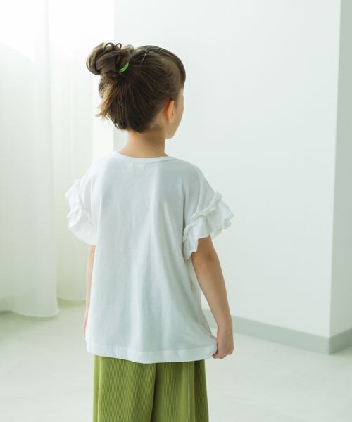 pairmanon（ペアマノン）の「選べるデザイン ガールズフリルトップス（トップス・ホワイト01/アイボリーボーダー03/ブラック09/ブラックボーダー18/ブラックフラワー19/ピンク20/ライトピンク21/ライトピンク24/ピンクフラワー25/ライム63/ライトベージュ64/ミントボーダー75/ブルー80/ライトブルー81/ブルー84/ミックスボーダー85/パープル90/ラベンダー92/パープル93・100/110/120/130/140/150/80/90）」の22枚目の写真