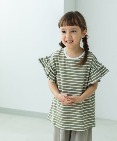 pairmanon（ペアマノン）の「選べるデザイン ガールズフリルトップス（トップス・ホワイト01/アイボリーボーダー03/ブラック09/ブラックボーダー18/ブラックフラワー19/ピンク20/ライトピンク21/ライトピンク24/ピンクフラワー25/ライム63/ライトベージュ64/ミントボーダー75/ブルー80/ライトブルー81/ブルー84/ミックスボーダー85/パープル90/ラベンダー92/パープル93・100/110/120/130/140/150/80/90）」の15枚目の写真