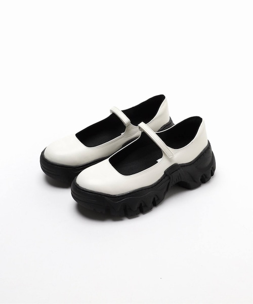 シャルルシャトン Charuru Chaton Charles Chaton（シャルルシャトン）の「newest nurse shoes