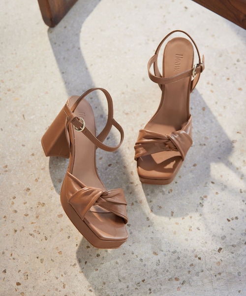 Whim Gazette（ウィムガゼット）の「【Hoaw.】プラットフォーム