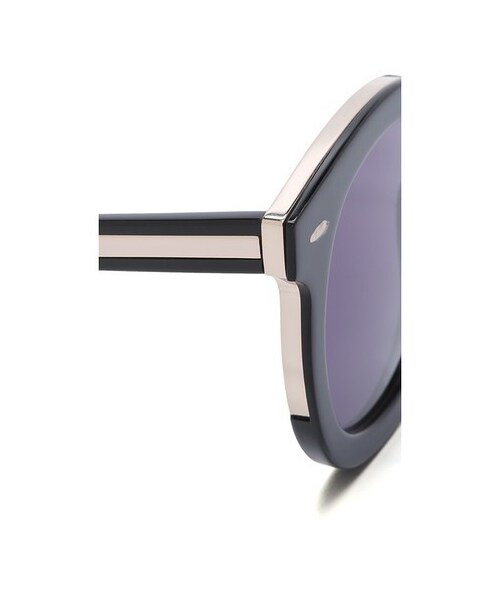 KAREN WALKER(カレンウォーカー)の「Karen Walker Super Duper Thistle Sunglasses(サングラス・レディース・Black/Smoke Mono・One Size)」の2枚目の写真