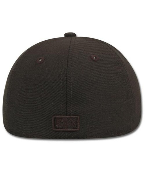 NEW ERA（ニューエラ）の「New Era Kids' New York Yankees MLB Black on Black Fashion 59FIFTY Cap（その他・キッズ・Black・6 3/8/6 1/2/6 3/4/6 5/8）」の2枚目の写真