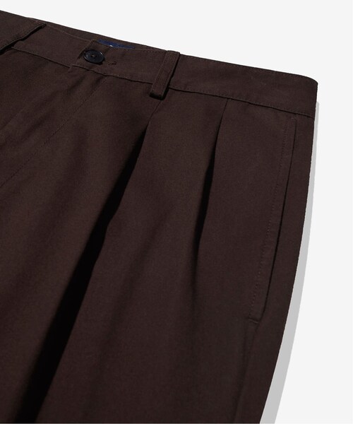 NOAH(ノア)の「Twill Double-Pleat Pants(パンツ・ブラウン/(020)/28/残り1点/30/残り2点/32/34)」の5枚目の写真