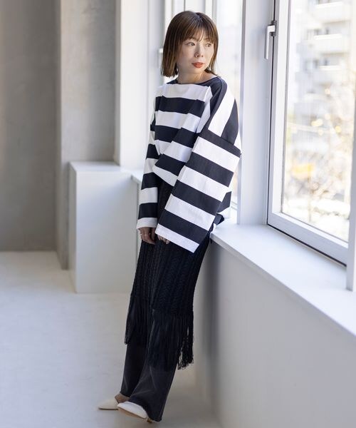 LEPSIM（レプシィム）の「7ゲージフリンジニットスカート（スカート・オフホワイト08/ブラック09・FREE SIZE）」の9枚目の写真