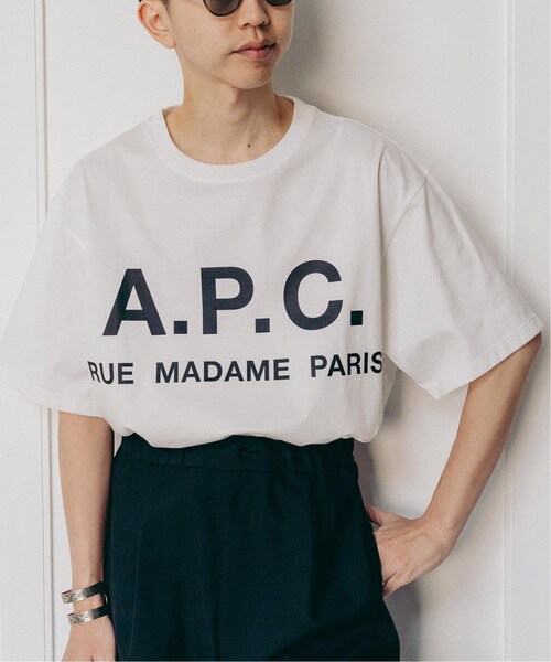 EDIFICE 【A.P.C.】別注 オーバーサイズロゴプリントTシャツ A.P.C. / アーペーセー】別注 オーバーサイズ ロゴプリント T