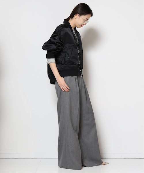 Deuxieme Classe MUSE ドゥーズィエムクラス　ミューズ MUSE de Deuxieme classe（ミューズデドゥーズィエムクラス）の「SHORT