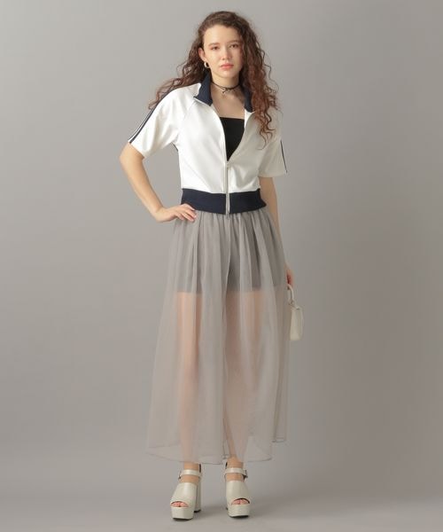 FOREVER 21(フォーエバー トゥエンティーワン)の「半袖トラックジャケット(ジャケット/アウター・オフホワイト05/ブラック09/ライトブラウン51・FREE)」の4枚目の写真