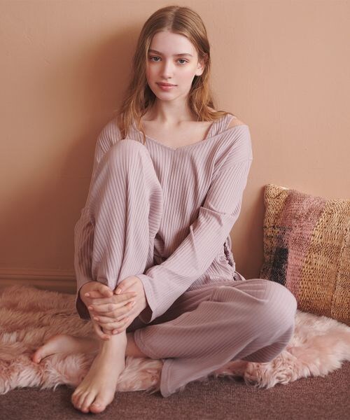 PEACH JOHN（ピーチジョン）の「ドローストリングリブ3点セット