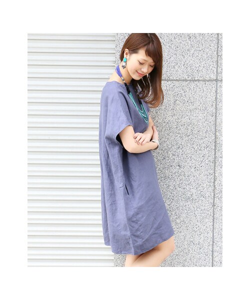 URBAN RESEARCH DOORS(アーバンリサーチドアーズ)の「リネンタックワンピース(ワンピース/ドレス・レディース・SMOKE NAVY/NAVY/BLACK・one)」の6枚目の写真