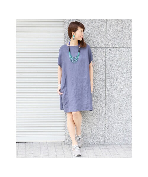 URBAN RESEARCH DOORS(アーバンリサーチドアーズ)の「リネンタックワンピース(ワンピース/ドレス・レディース・SMOKE NAVY/NAVY/BLACK・one)」の4枚目の写真