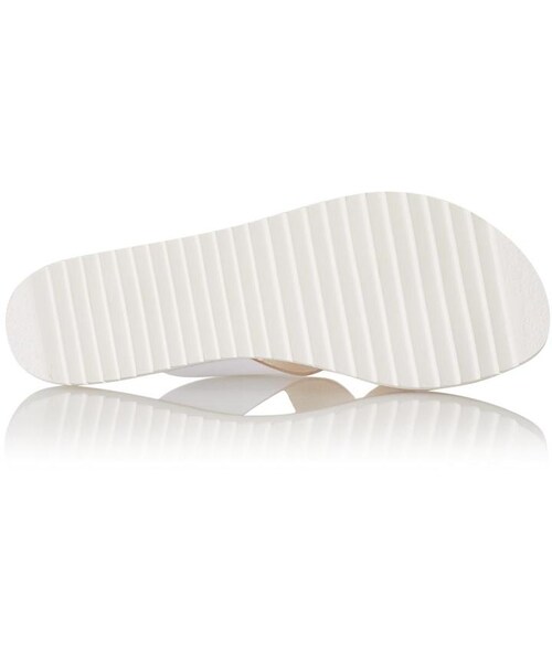 Joie(ジョア)の「Joie San Remo(サンダル・レディース・Natural/White・Regular 6 1/2 (EU 36.5) x Medium/Regular 6 (EU 36) x Medium/Regular 9 (EU 39) x Medium/Regular 5 (EU 35) x Medium/Regular 8 (EU 38) x Medium/Regular 5 1/2 (EU 35.5) x Medium/Regular 9 1/2 (EU 39.5) x Medium/Regular 7 (EU 37) x Medium/Regular 10 (EU 40) x Medium/Regular 7 1/2 (EU 37.5) x Medium/Regular 8 1/2 (EU 38.5) x Medium/Regular 11 (EU 41) x Medium)」の11枚目の写真