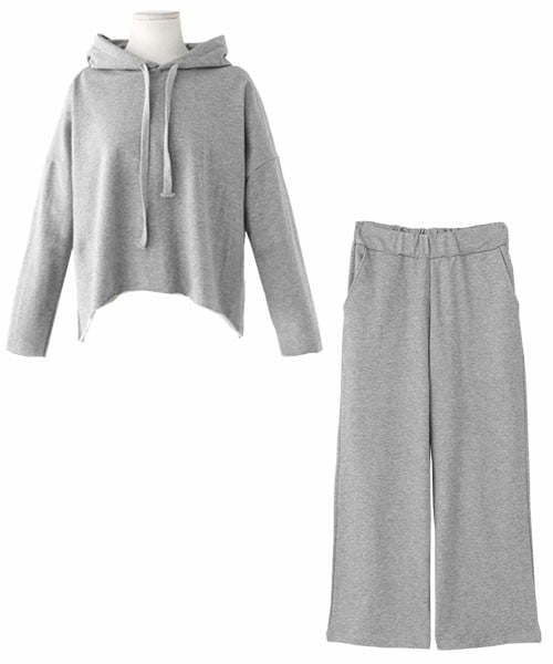 DHOLIC（ディーホリック）の「フーディー&クロップドパンツスウェットセットアップ（スウェット・レディース・ブラック/グレー・FREE）」の2枚目の写真