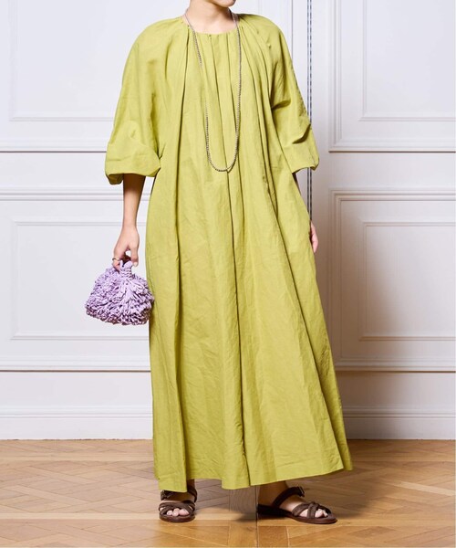 IENA（イエナ）の「IENA LA BOUCLE NEON スラブローンタックドレス