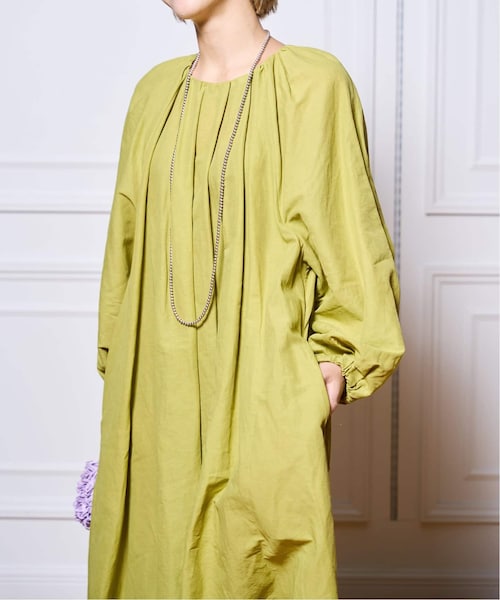 2024SS✨IENA LA BOUCLE NEON タックドレス IENA（イエナ）の「IENA LA BOUCLE NEON スラブローンタック