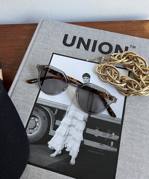 DouDou（ドゥドゥ）の「メガネ2（ファッション雑貨・レディース・ブラウン/グレー/ブラック・F）」の3枚目の写真