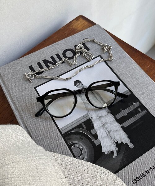 DouDou（ドゥドゥ）の「メガネ2（ファッション雑貨・レディース・ブラウン/グレー/ブラック・F）」の2枚目の写真