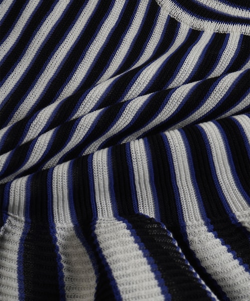 CFCL（シーエフシーエル）の「CASCADES SLEEVELESS TIERED MINI DRESS（ワンピース/ドレス・マルチカラーミックス系/99/BLACK/01・01/03）」の6枚目の写真