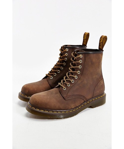 Dr. Martens（ドクターマーチン）の「Dr. Martens 1460 8-Eye Boot（ブーツ・メンズ・BRASS・13/10/11/12）」の2枚目の写真