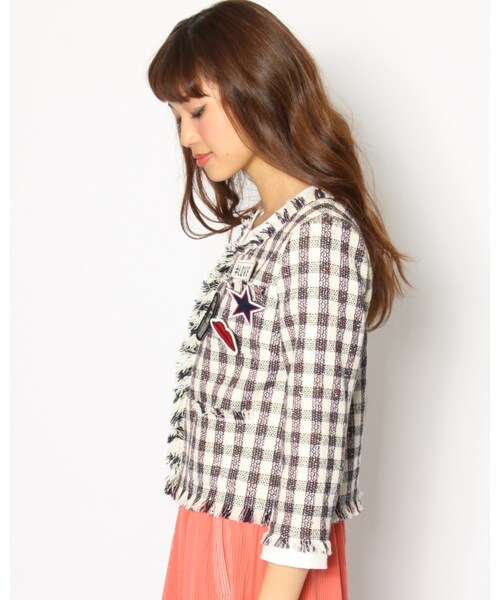 VICKY（ビッキー）の「ギンガムファンシーワッペン付ノーカラージャケット（ジャケット/アウター・レディース・ホワイト系/レッド系・S/M）」の4枚目の写真