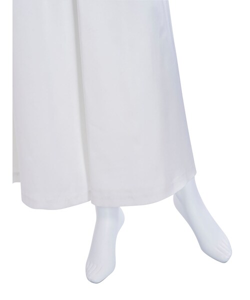 Ungrid(アングリッド)の「サテンワイドパンツ(パンツ・レディース・オフホワイト/ゴールド)」の9枚目の写真