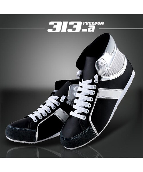 STORES.jp（ストアーズドットジェーピー）の「本革★スニーカー★切り替え★ゴールド＆シルバー★2色★【送料無料】（スタジャン・メンズ・その他）」の2枚目の写真