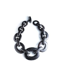 Josie Natori | Acacia Wood and Snakeskin Oval Chain Link Necklace